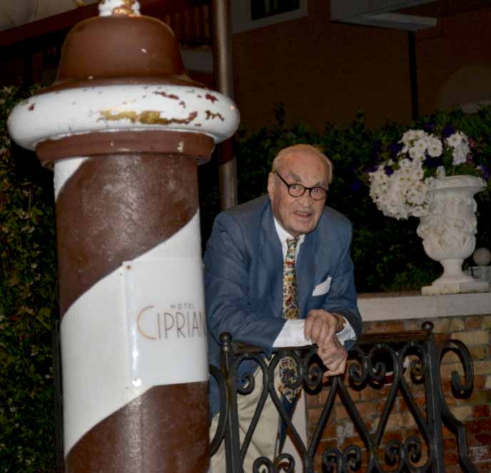 2013_06_19_George_@_Cipriani