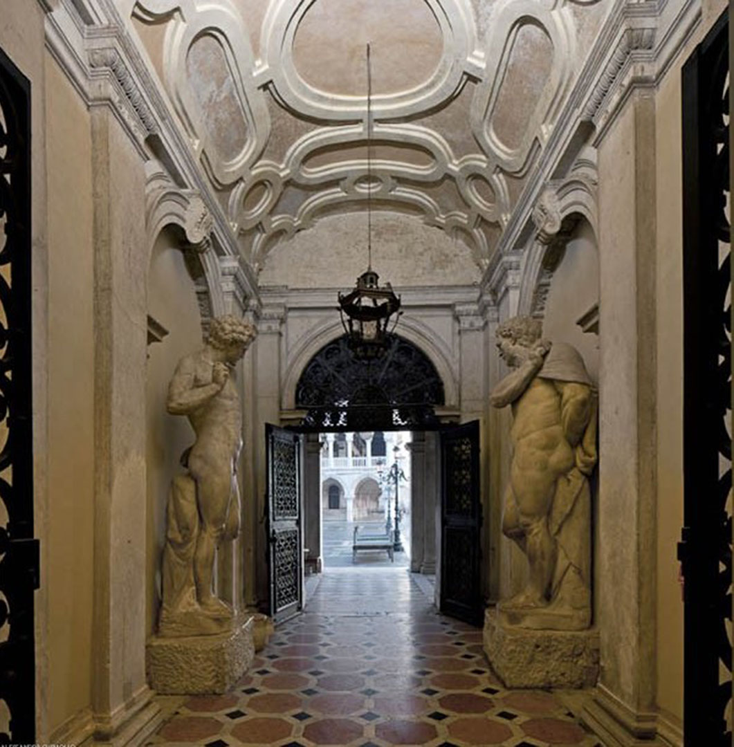 Biblioteca Nazionale Marciana, ingresso