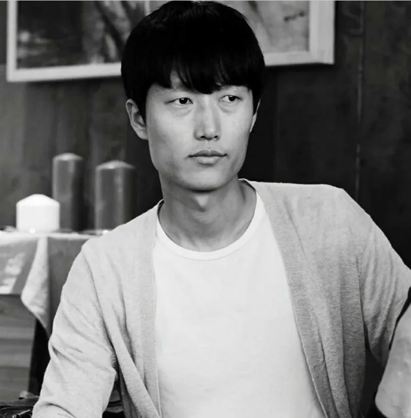 Mr. Hu Yongqi