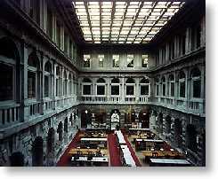Interno della sala di lettura